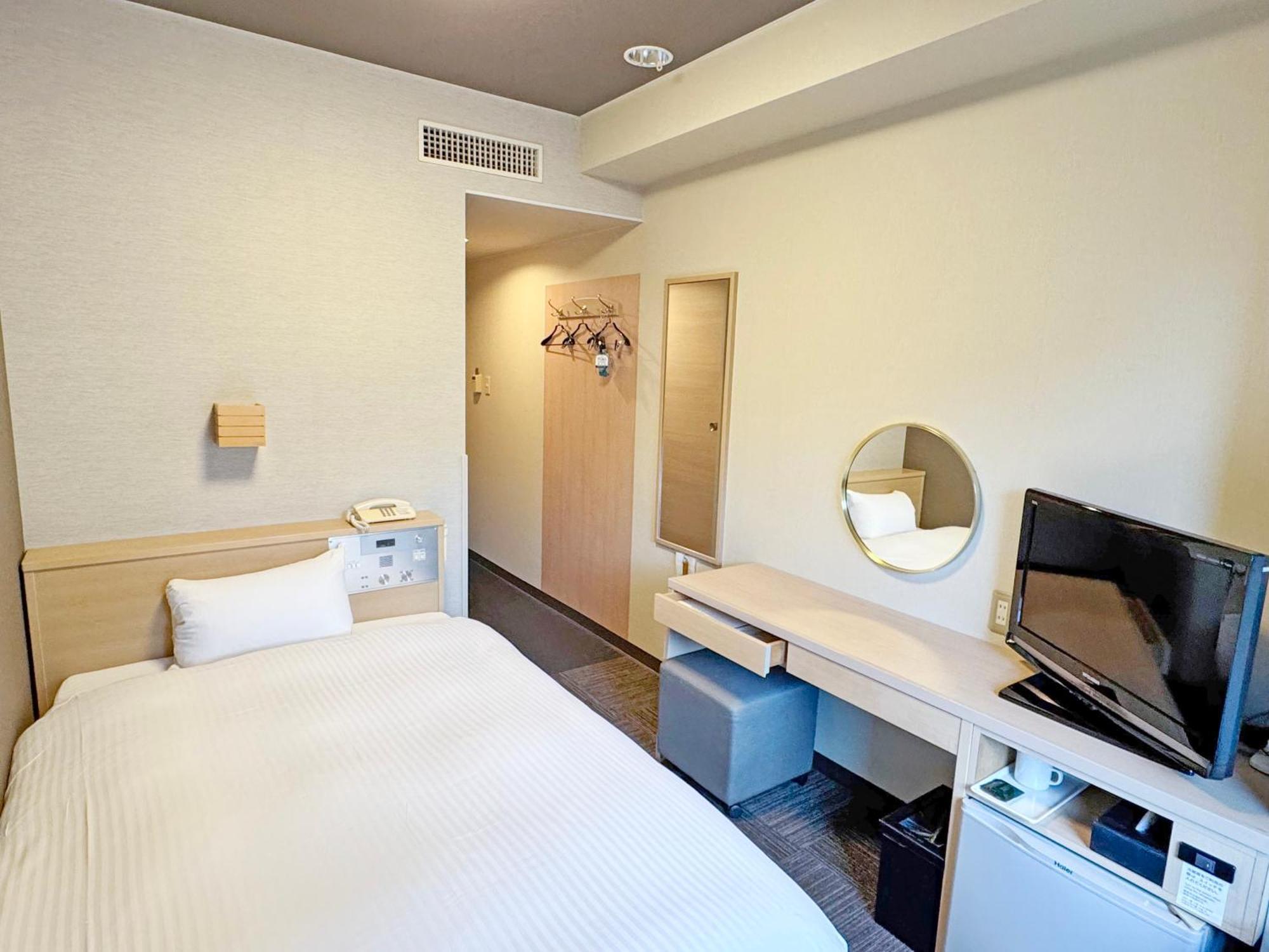 โรงแรมรูทอิน อาซากายะ 3*