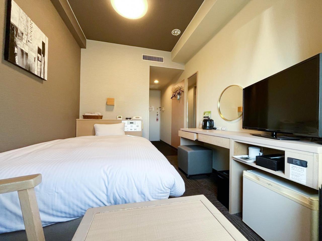 โรงแรมรูทอิน อาซากายะ โรงแรม 3*